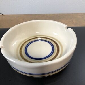 Vintage Ashtray stoneware round